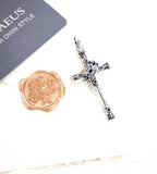 Pendentif croix argent couronne détails