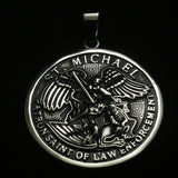 Médaille Saint-Michel détails de l'archange Michel