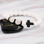 Bracelet Chrétien Perles en Cristal blanc détail de la croix
